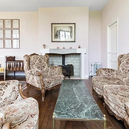 In A 17th Century Manoir - Chateau Isle Marie