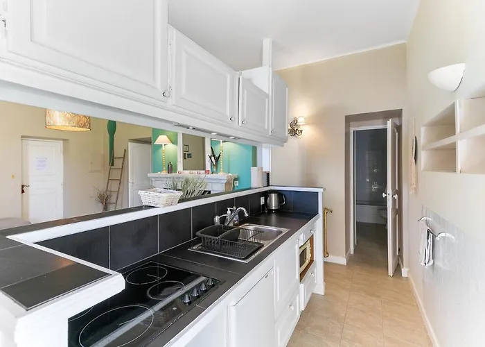 In A 17th Century Manoir - Chateau Isle Marie * Picauville