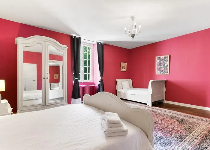 In A 17th Century Manoir - Chateau Isle Marie Hotel Picauville